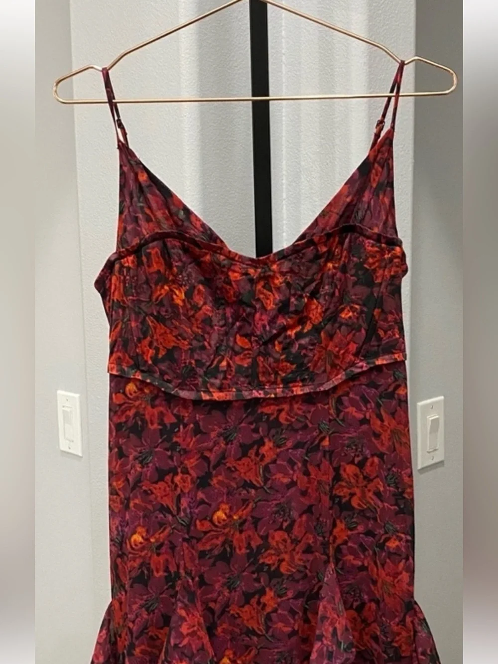 cinq a sept Stargazer Lilies Glenda Gown - Picture 6 of 6